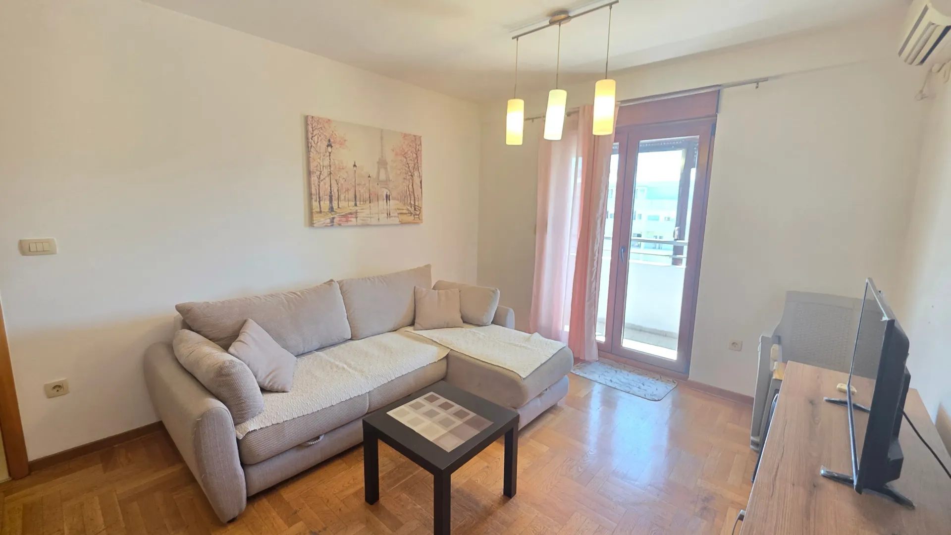 Rent, two bedroom apartment, 70m², Stari Aerodrom, Podgorica