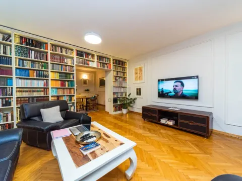 Izdavanje, trosoban stan, 145m², Preko Morače, Podgorica - image 3