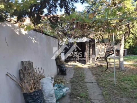 Izdavanje, kuća, 60m², Telep, Novi Sad Sve Podlokacije - image 2