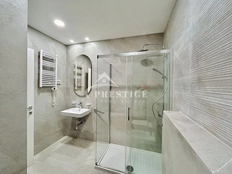Rent, two bedroom apartment, 72m², Central Point, Podgorica