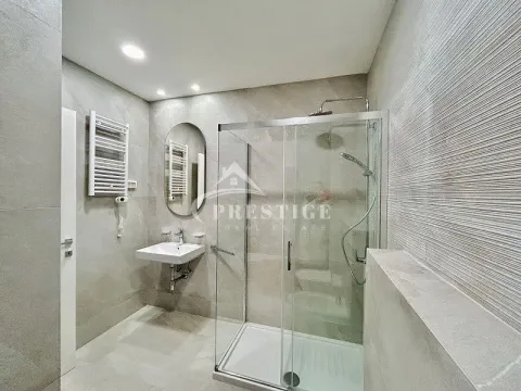 Izdavanje, dvosoban stan, 72m², Central Point, Podgorica - image 7