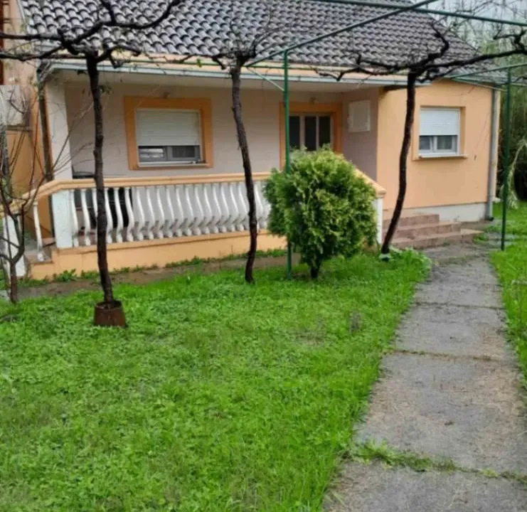Izdavanje, kuća, 76m², Ćurilac, Danilovgrad