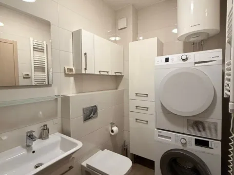 Rent, two bedroom apartment, 72m², City Kvart, Podgorica - image 5
