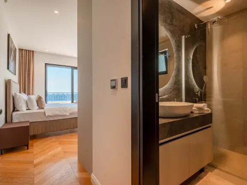 Prodaja, kuća, 318m², Reževići, Budva - image 17