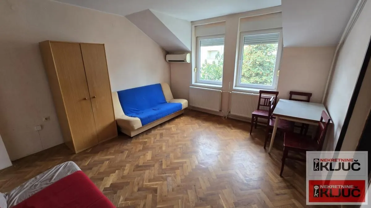 Izdavanje, jednosoban stan, 26m², Grbavica, Novi Sad Sve Podlokacije