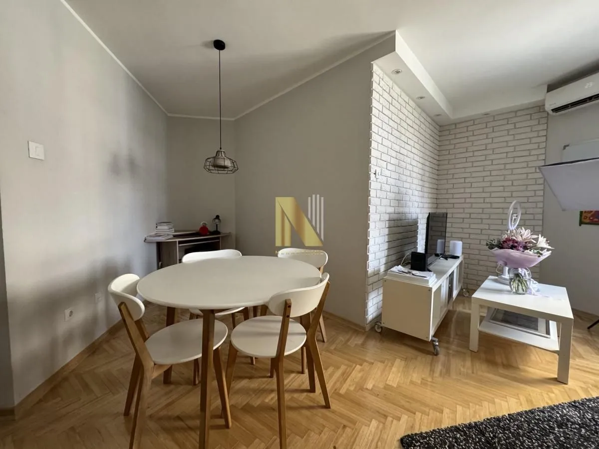 Izdavanje, jednosoban stan, 33m², Bulevar Evrope, Novi Sad Sve Podlokacije