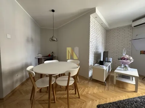 Izdavanje, jednosoban stan, 33m², Bulevar Evrope, Novi Sad Sve Podlokacije - image 4