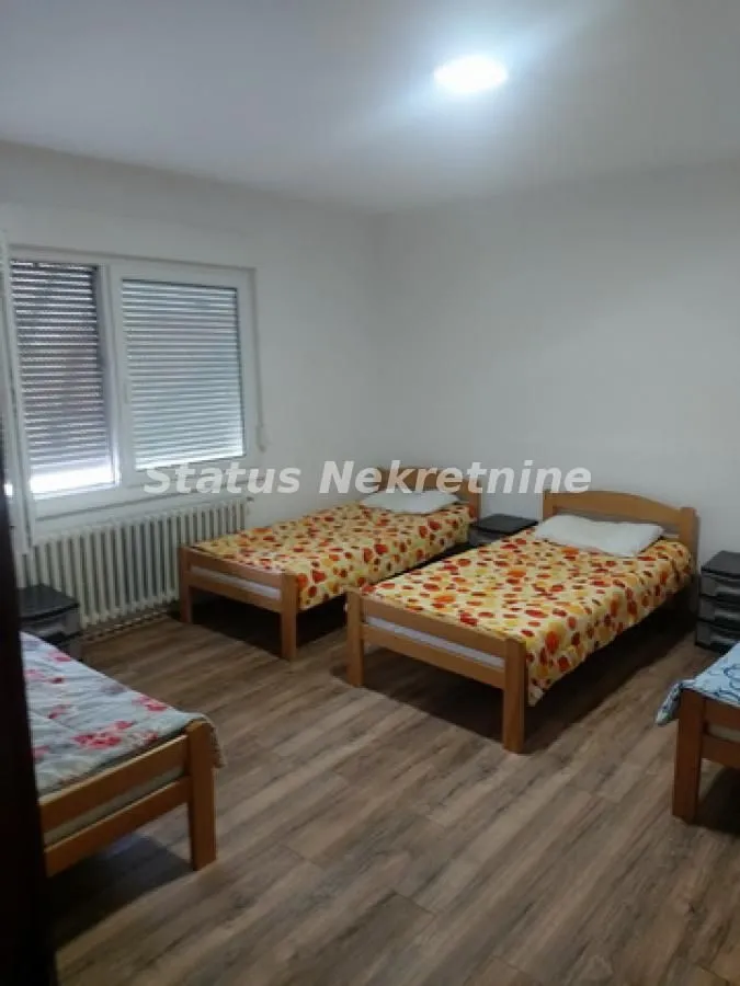 Prodaja, kuća, 261m², Inđija, Srbija