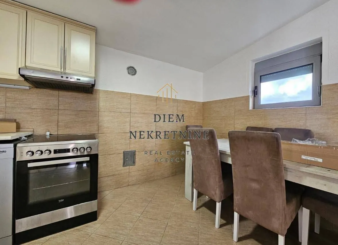 Rent, two bedroom apartment, 80m², Bjeliši, Bar