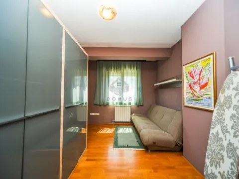 Rent, three bedroom apartment, 105m², Preko Morače, Podgorica - image 6