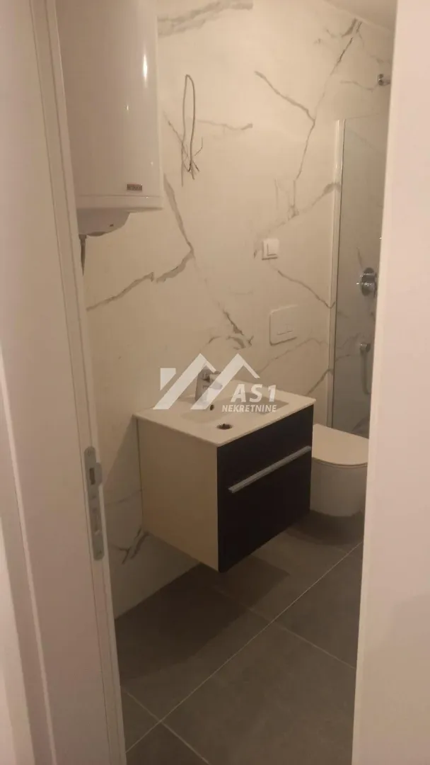 Prodaja, jednosoban stan, 28m², Podbara, Novi Sad Sve Podlokacije