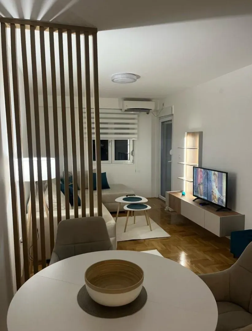 Rent, one bedroom apartment, 42m², Central Point, Podgorica