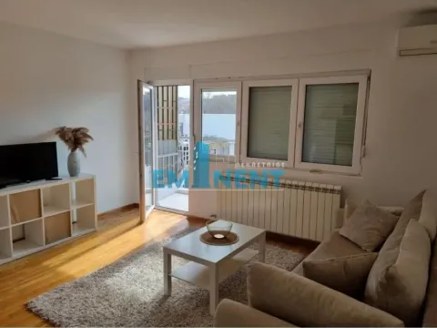 Stan in Tašmajdan