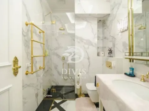 Izdavanje, trosoban stan, 102m², Stari Grad, Beograd - image 10