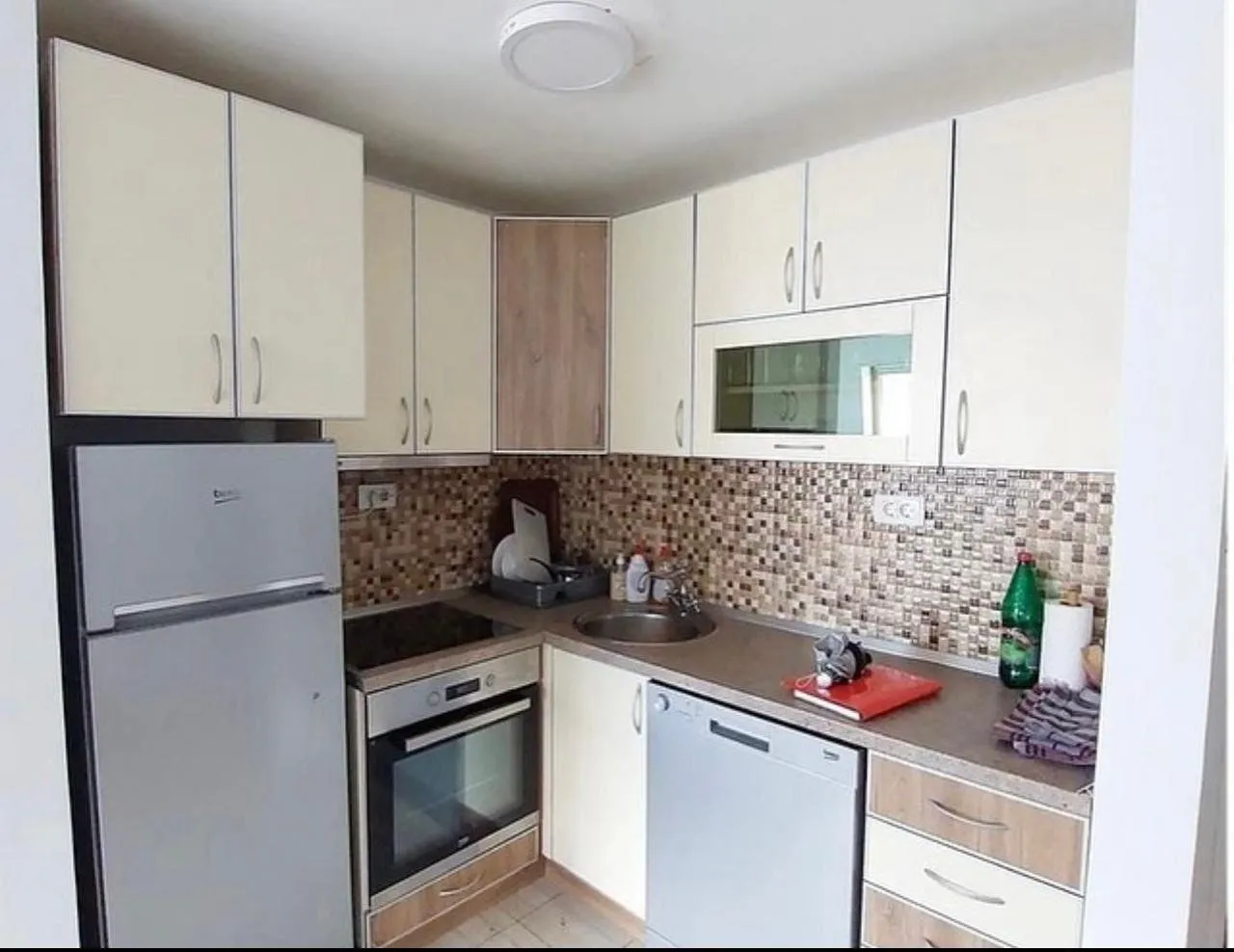 Izdavanje, dvosoban stan, 82m², Ljubović, Podgorica