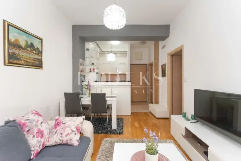 Rent, one bedroom apartment, 37m², Ljubović, Podgorica - image 3