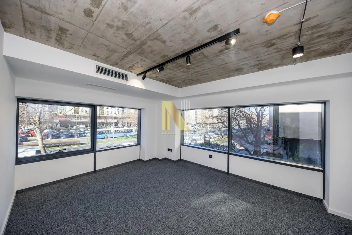 Rent, office space, 279m², Bulevar Oslobodjenja, Novi Sad Sve Podlokacije