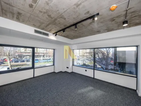 Izdavanje, poslovni prostor, 279m², Bulevar Oslobodjenja, Novi Sad Sve Podlokacije - image 4
