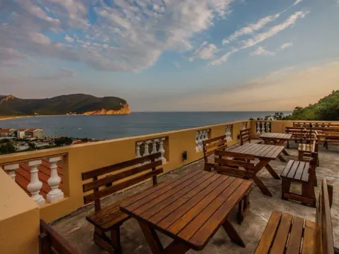 Sale, hospitality venue, 1723m², Buljarica, Budva - image 21