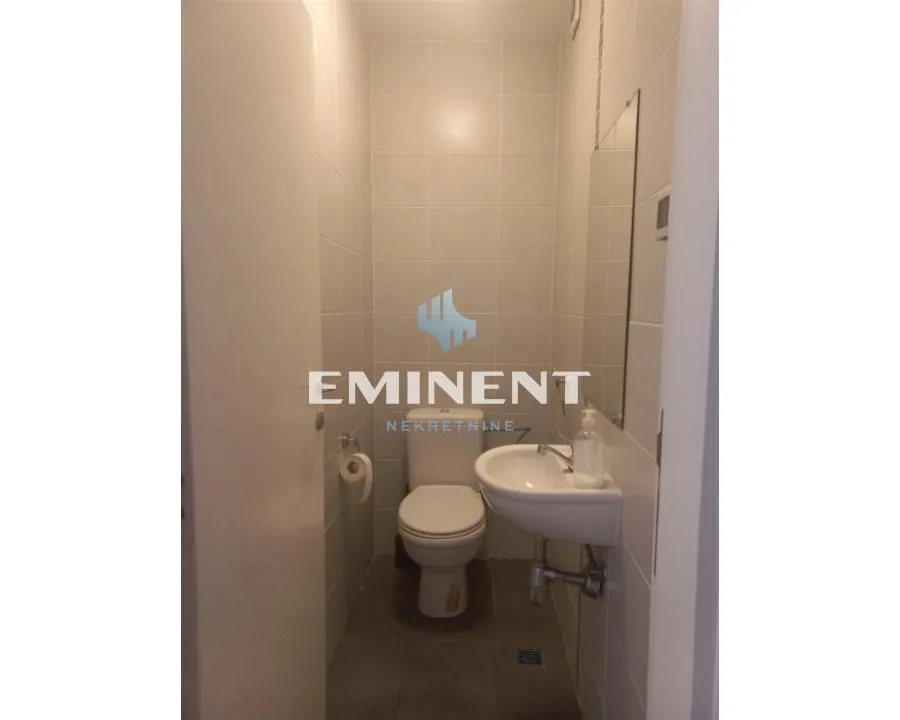Rent, three bedroom apartment, 80m², Novi Beograd Sve Podlokacije, Beograd