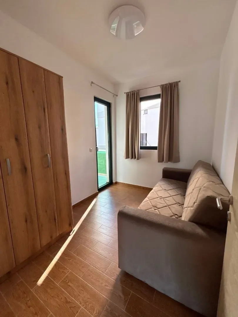 Rent, two bedroom apartment, 63m², Bečići, Budva