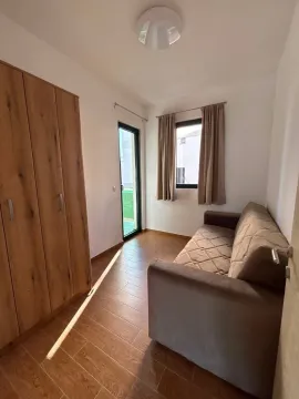 Rent, two bedroom apartment, 63m², Bečići, Budva - image 8