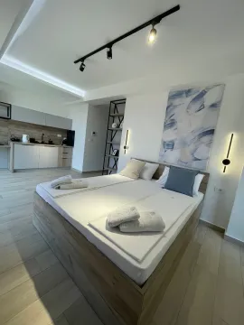 Rent, studio apartment, 30m², Budva, Crna Gora - image 5