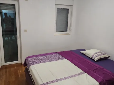 Rent, one bedroom apartment, 43m², Stari Aerodrom, Podgorica - image 5