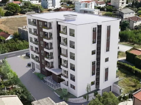 Prodaja, dvosoban stan, 67m², Bjeliši, Bar - image 2