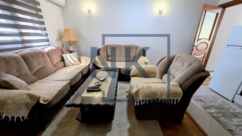Izdavanje, jednosoban stan, 42m², Zelenika, Podgorica