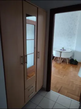 Izdavanje, jednosoban stan, 54m², City Kvart, Podgorica - image 8