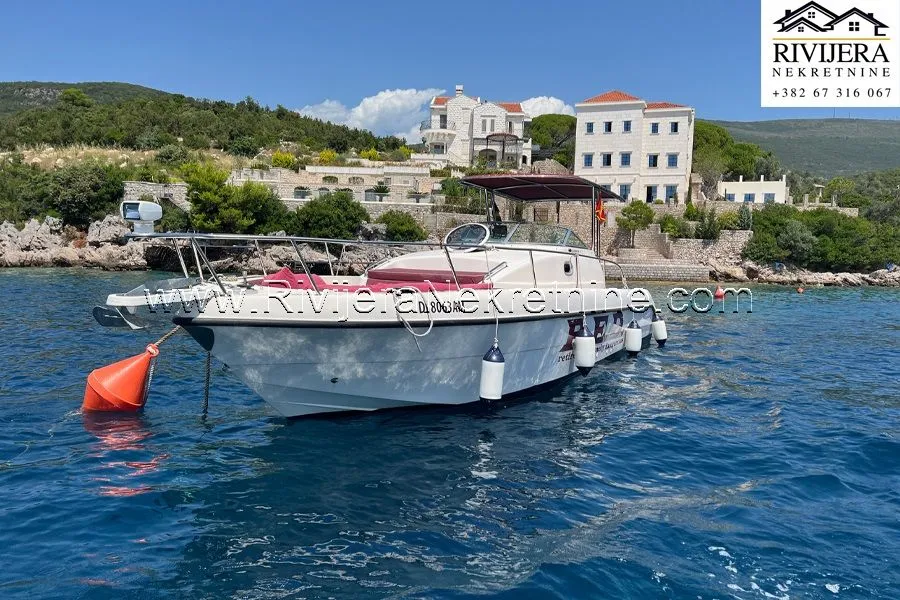 Prodaja, kuća, 300m², Podi, Herceg Novi