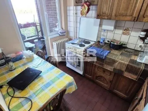 Sale, three bedroom apartment, 75m², Stari Grad, Beograd - image 19