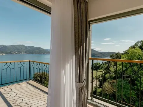 Sale, house, 236m², Njivice, Herceg Novi - image 10