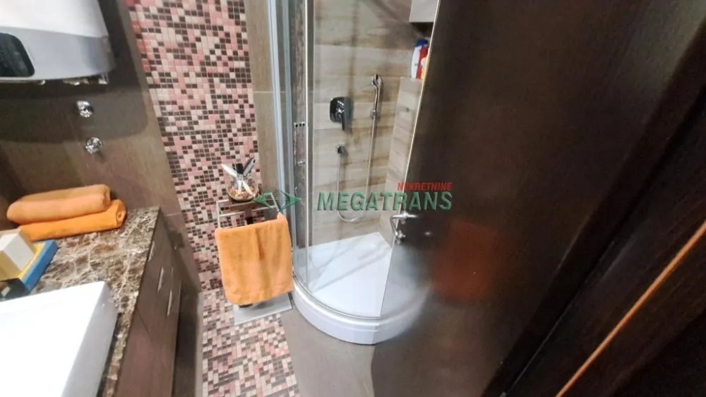 Prodaja, stan, 29m², Grbavica, Novi Sad Sve Podlokacije