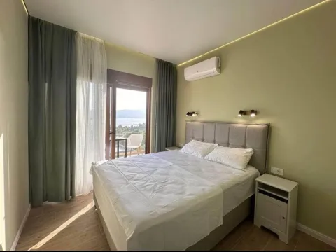 Prodaja, stan, 68m², Tivat, Crna Gora - image 4
