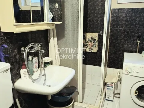 Prodaja, trosoban stan, 64m², Karaburma, Palilula Sve Podlokacije - image 17