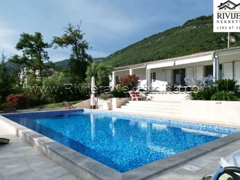 Prodaja, kuća, 252m², Kavač, Kotor - image 1