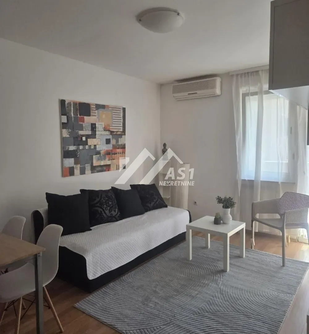 Izdavanje, jednosoban stan, 38m², Novi Sad Sve Podlokacije, Novi Sad