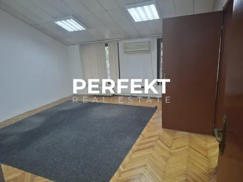 Rent, office space, 88m², Centar, Pančevo - image 5