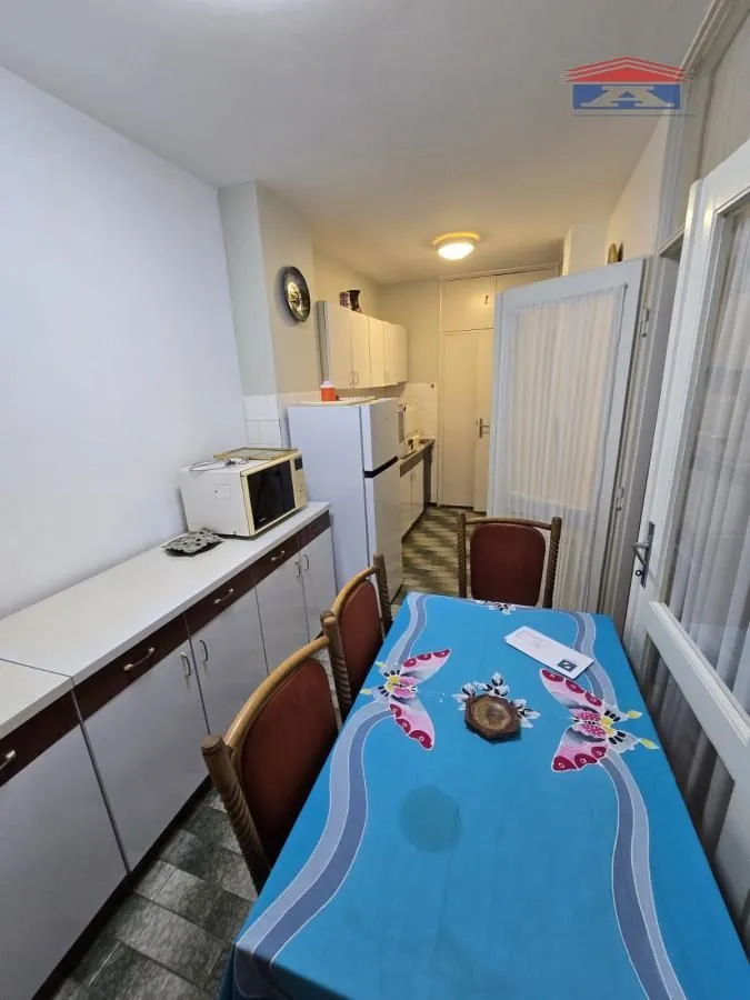 Izdavanje, dvosoban stan, 56m², Liman 1, Novi Sad Sve Podlokacije