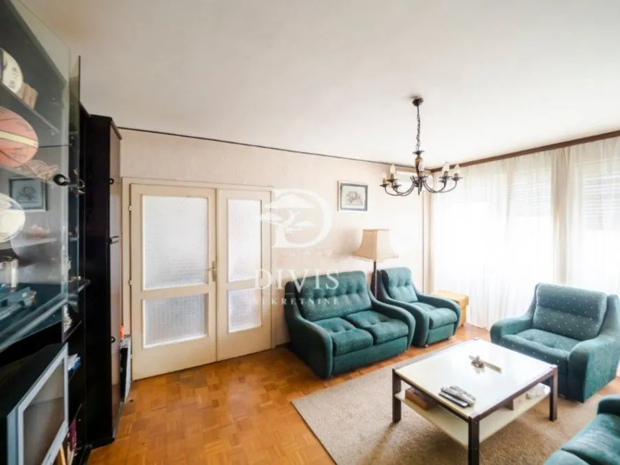 Sale, three bedroom apartment, 92m², Brace Jerković, Voždovac Sve Podlokacije