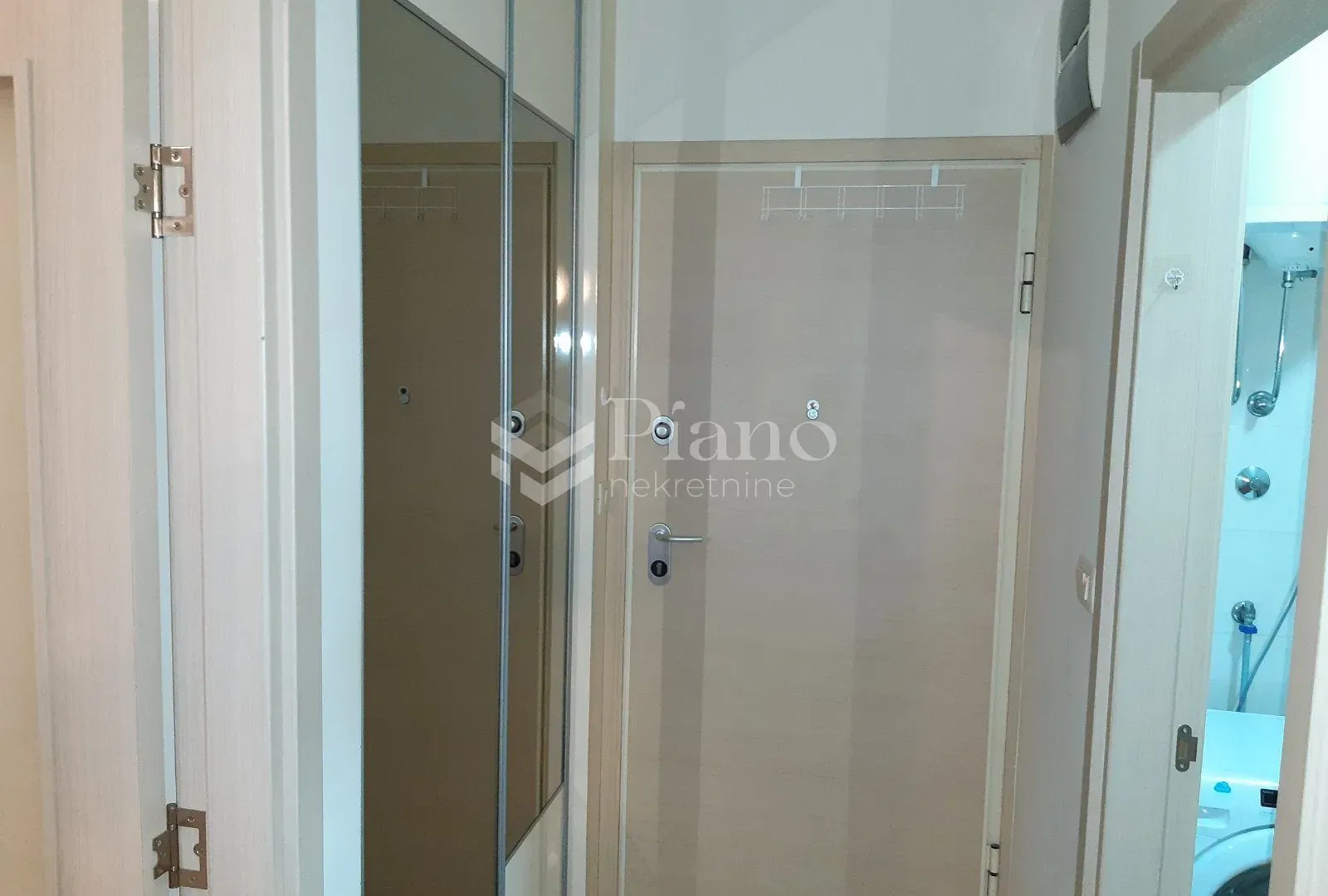 Rent, one bedroom apartment, 51m², City Kvart, Podgorica