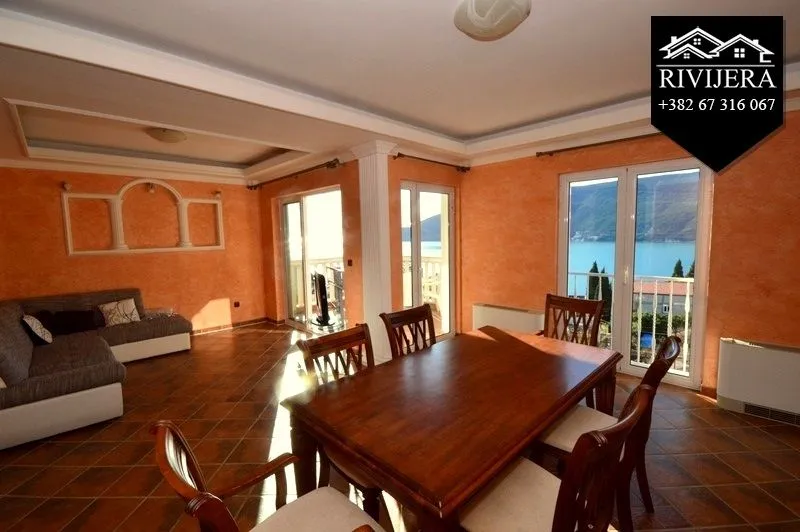 Prodaja, kuća, 399m², Topla, Herceg Novi