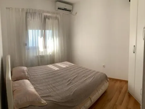 Sale, two bedroom apartment, 64m², Dobra Voda, Budva - image 8