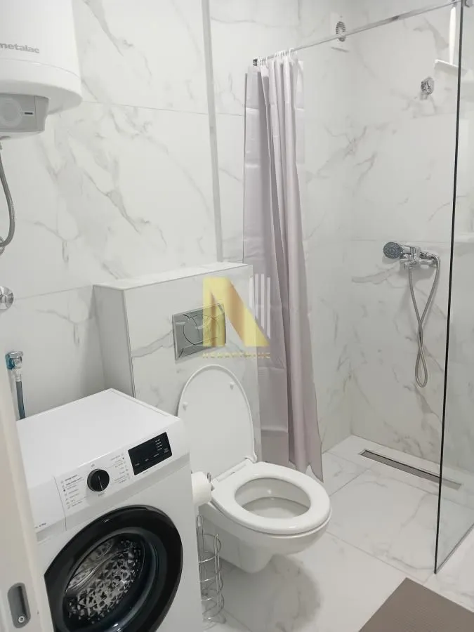 Izdavanje, dvosoban stan, 40m², Avijatičarsko naselje, Novi Sad Sve Podlokacije