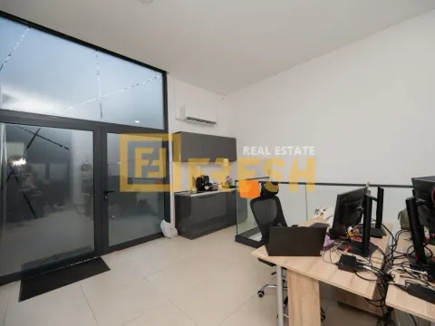 Sale, office space, 200m², Zabjelo, Podgorica - image 10