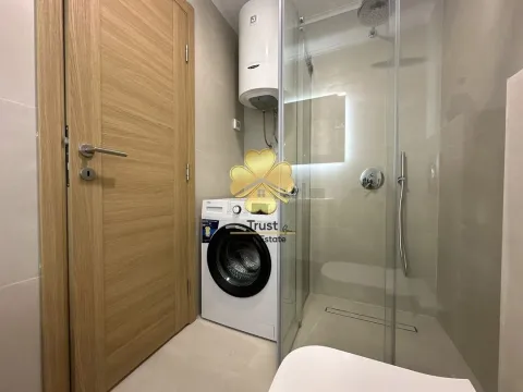 Izdavanje, jednosoban stan, 50m², City Kvart, Podgorica - image 6