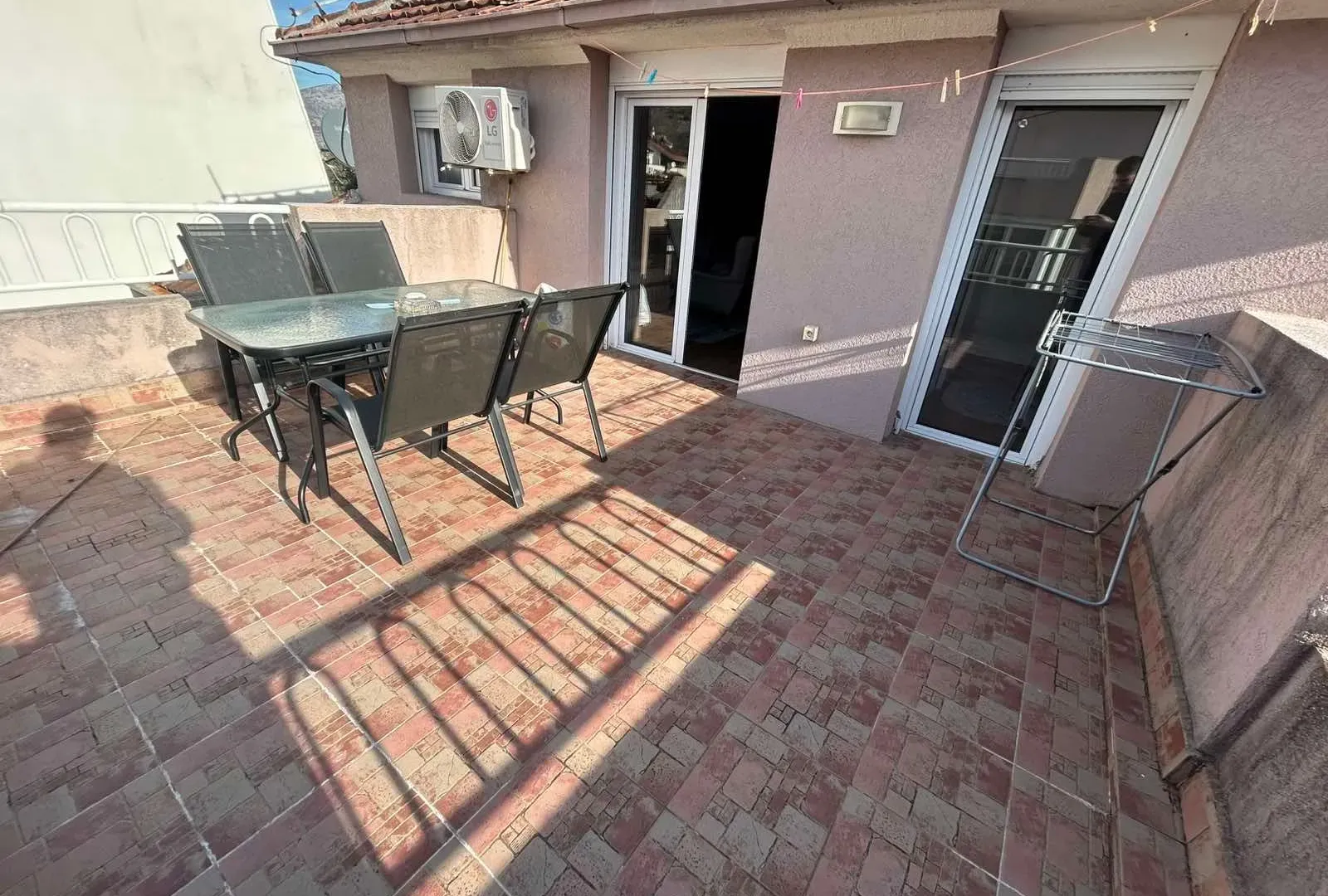 Prodaja, jednosoban stan, 58m², Momišići, Podgorica