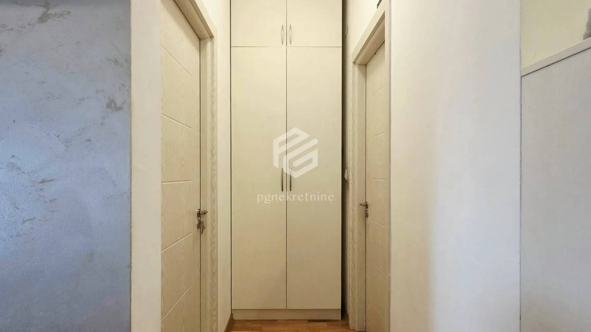 Rent, one bedroom apartment, 40m², Tuški Put, Podgorica